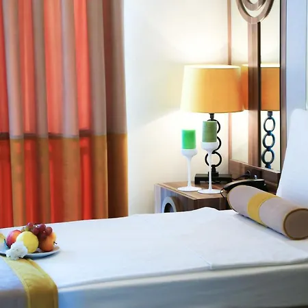 Sah Istanbul Hotel 3*